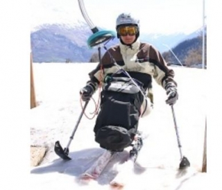  滑雪和手工滑雪 